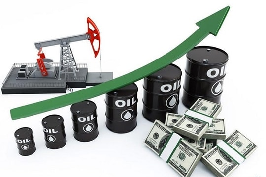 Giá xăng dầu hôm nay 3/6/2025: Giá dầu thế giới tăng vọt 4% sau khi OPEC+ giữ nguyên kế hoạch tăng sản lượng