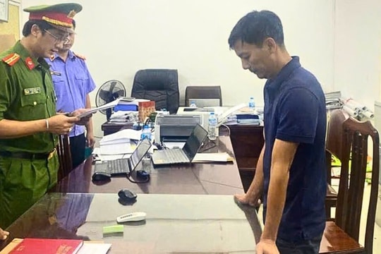 Hàng nghìn tấn phân bón giả được phát hiện tại Hoà Bình