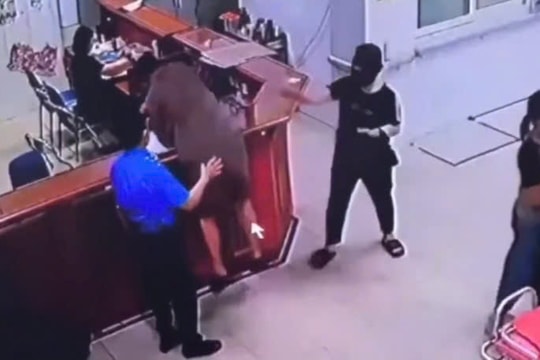 Xác định danh tính người hành hung nữ điều dưỡng tại bệnh viện