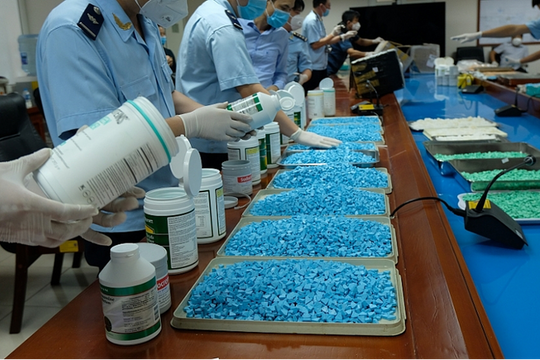 Ngành Hải quan đẩy mạnh hoạt động chống ma túy