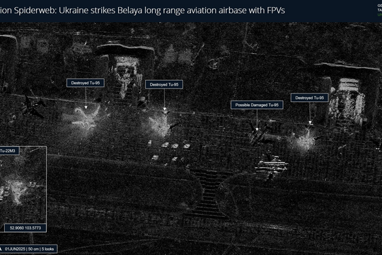 Ảnh và video vụ 'Trân Châu Cảng' của Ukraine vào các căn cứ không quân Nga