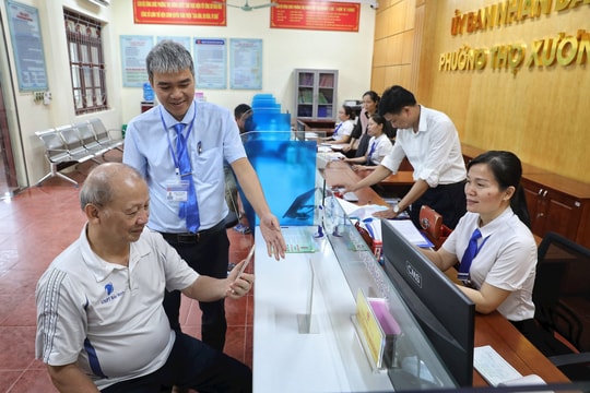 Công khai đường dây nóng giải đáp kiến nghị, đề xuất trong sắp xếp đơn vị hành chính