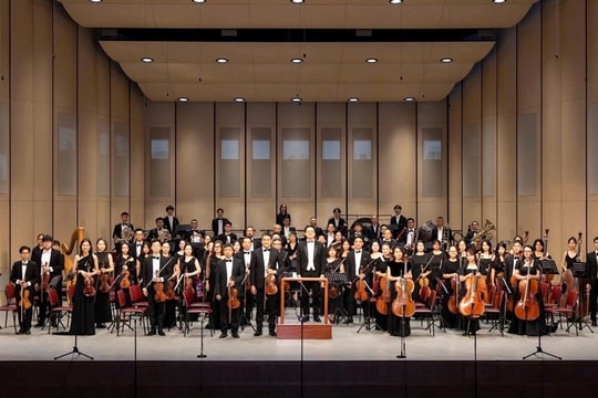 Đêm nhạc Chopin - Rimsky-Korsakov tại Nhà hát Hồ Gươm