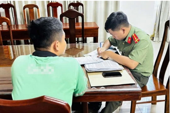 Tài xế xe công nghệ bất ngờ nhận gần 1,8 tỷ đồng chuyển vào tài khoản