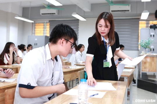 Môn thi đầu tiên vào lớp 10 tại Hà Nội diễn ra an toàn, nghiêm túc