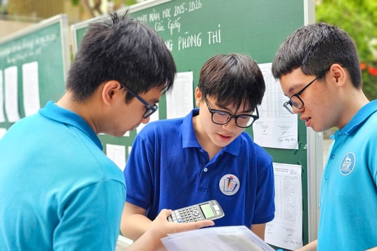 Kỳ thi vào lớp 10 THPT: Thí sinh nói gì trước khi vào thi môn Toán