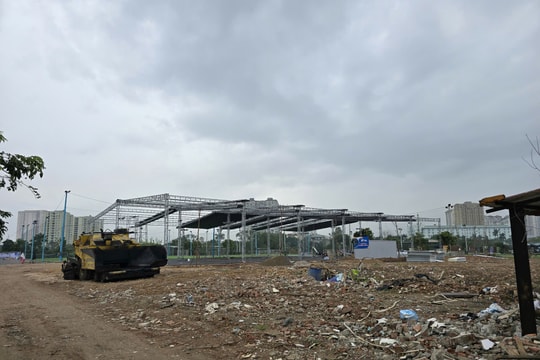 Hà Nội siết quản lý đất đai, xây dựng, tránh lợi dụng 'thời điểm chuyển giao'