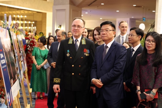 Liên bang Nga là một trong những ưu tiên hàng đầu trong chính sách đối ngoại của Việt Nam