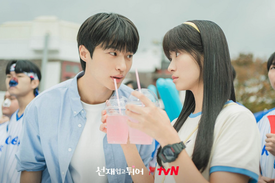 Du hành thời gian - 'Cơn sốt' mới của điện ảnh Hàn Quốc