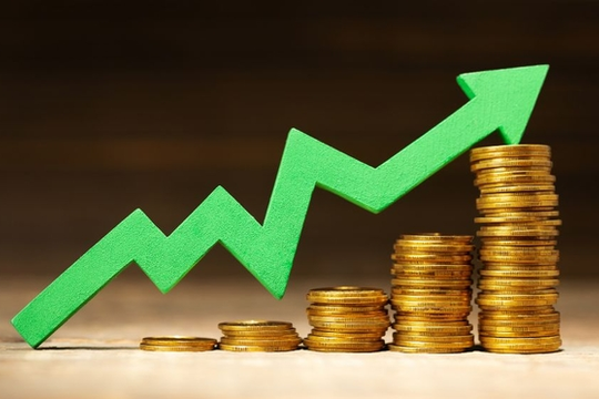 ‏Giá vàng tăng vọt trong 5 năm: Hành trình phá đỉnh‏