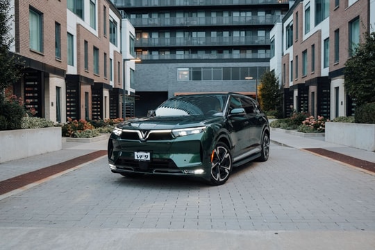 Doanh nhân đổi từ Mercedes-Benz GLC sang VF 9 chỉ vì hai chữ “yên tâm”