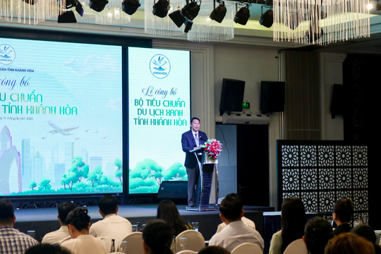 Khánh Hòa công bố bộ tiêu chuẩn du lịch xanh: Hướng đi tất yếu cho phát triển bền vững