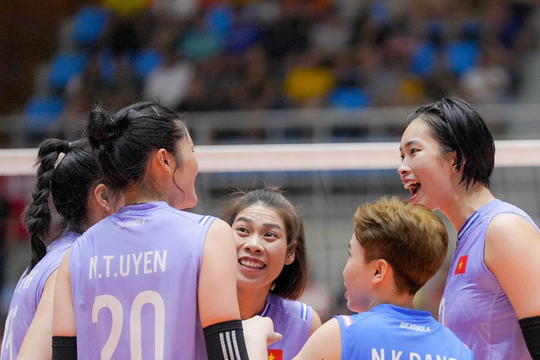 AVC Nations Cup 2025: Tuyển bóng chuyền nữ Việt Nam toàn thắng vòng bảng, gặp Kazakhstan ở bán kết
