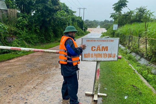 Quảng Trị: Mưa lớn gây chia cắt giao thông, thiệt hại đến nông nghiệp