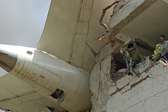 ‏Cổ phiếu Boeing lao dốc sau tai nạn Dreamliner ở Ấn Độ‏