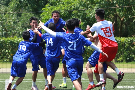 Các nhà báo chia sẻ về Giải bóng đá Cúp Nhà báo và Công luận lần thứ IV