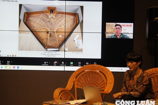 Chia sẻ kinh nghiệm phục chế diều Huế tại bảo tàng Hoa Kỳ