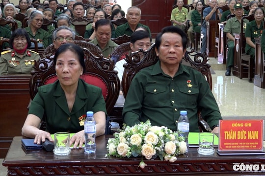 Lễ kỷ niệm 75 năm Ngày truyền thống lực lượng TNXP Việt Nam, 60 năm ngày thành lập Đội TNXP Trần Văn Chuông