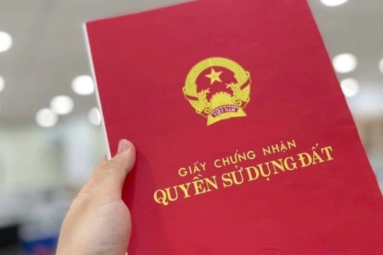 Từ ngày 1/7, Chủ tịch UBND cấp xã có thẩm quyền cấp 'Sổ đỏ'