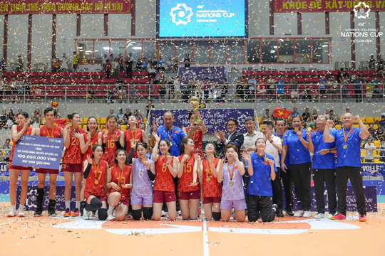 Đội tuyển bóng chuyền nữ Việt Nam lọt top 25 thế giới