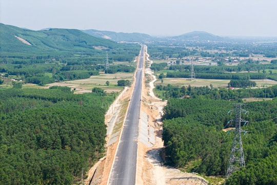 Cao tốc Bắc - Nam, đoạn Quảng Ngãi - Hoài Nhơn: Phó Thủ tướng chỉ đạo tỉnh Quảng Ngãi giải quyết dứt điểm giải phóng mặt bằng