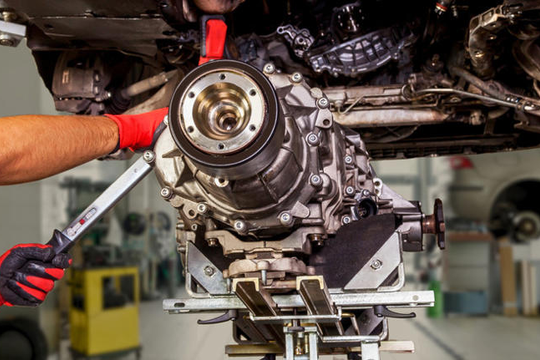 ‏Thay dầu hộp số có giúp xe tiết kiệm xăng hơn không?‏