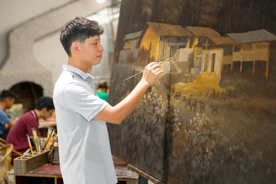 Quách Chiến Thắng – Người mang hồn đại ngàn Mộc Châu vào tranh phố