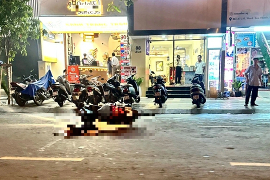 TP HCM: Người phụ nữ tử vong sau va chạm với xe buýt