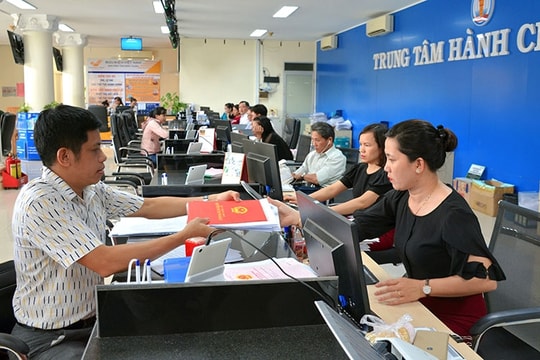 Công khai đường dây nóng của Trung tâm phục vụ hành chính công cấp tỉnh, cấp xã trước 25/6/2025