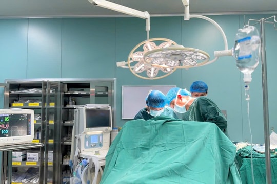 Bỏ qua các thủ tục hành chính, bệnh nhân 'vô danh' được cứu sống