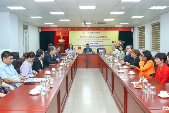 Các đoàn báo chí quốc tế tề tựu tại Việt Nam, chung vui 100 năm Báo chí Cách mạng