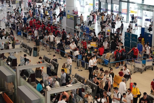 Hè 2025, dự kiến gần 28 triệu lượt khách di chuyển qua cảng hàng không