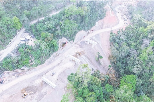 Cao Bằng: Dồn lực cho tuyến giao thông huyết mạch