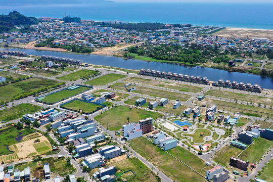 Thị trường bất động sản Đà Nẵng và Khánh Hòa tiếp tục dẫn đầu khu vực được quan tâm