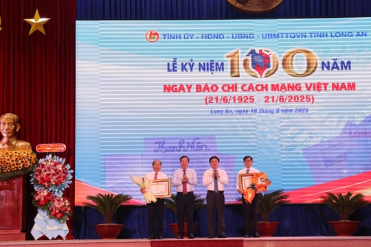 Long An kỷ niệm 100 năm Ngày Báo chí cách mạng Việt Nam và trao Giải báo chí Nguyễn An Ninh lần 1