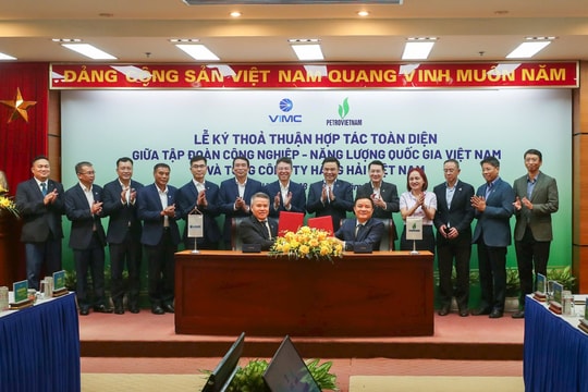 Petrovietnam và VIMC tăng cường liên kết, thúc đẩy phát triển kinh tế biển