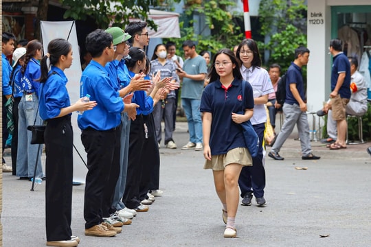 Hà Nội bổ sung hơn 3.200 chỉ tiêu lớp 10 hệ GDTX tại các trường nghề