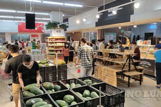 Hà Nội tăng cường siết chặt quản lý giá, đẩy mạnh chuyển đổi số