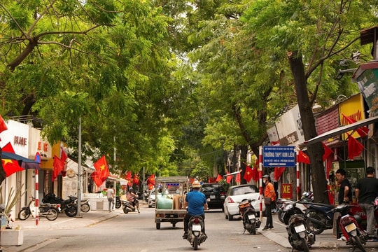 Dự báo thời tiết ngày 21/6: Nam Bộ mưa dông, nắng nóng cao nhất 34 độ