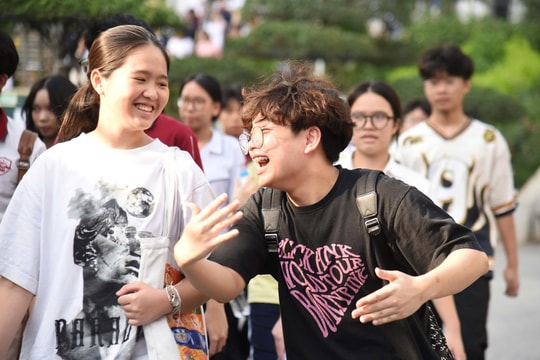 Bí quyết đạt điểm cao môn Lý-Hóa trong kỳ thi THPT 2025