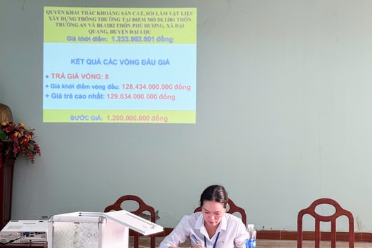 Đấu giá mỏ cát ở Quảng Nam: Khởi điểm vài tỉ, chốt giá hàng trăm tỉ