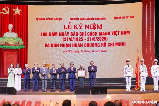 Kiến tạo niềm tin, cổ vũ khát vọng: Sứ mệnh lớn lao của báo chí trong kỷ nguyên mới