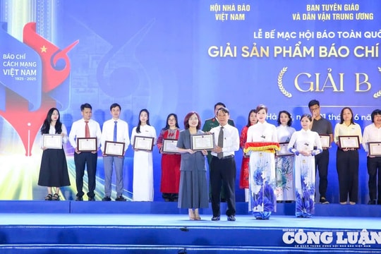 Hội Báo toàn quốc 2025: Trao nhiều giải thưởng vinh danh các hoạt động ấn tượng