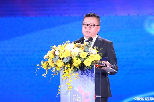 'Sao vàng trên ngòi bút' - 100 năm Báo chí Cách mạng Việt Nam: Vinh quang và trách nhiệm phụng sự