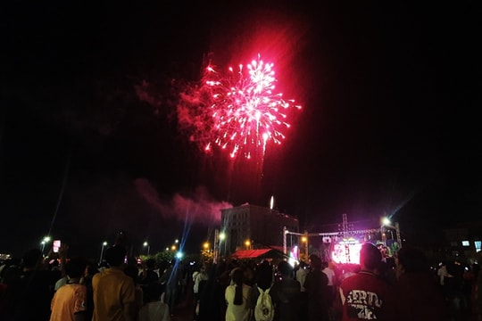 Cà Mau sẽ bắn pháo hoa mừng hợp nhất với Bạc Liêu