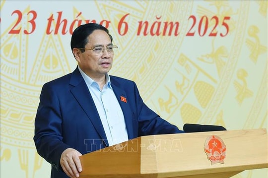 Thủ tướng Phạm Minh Chính: Triệt phá tận gốc tình trạng buôn bán thuốc chữa bệnh giả, thực phẩm giả