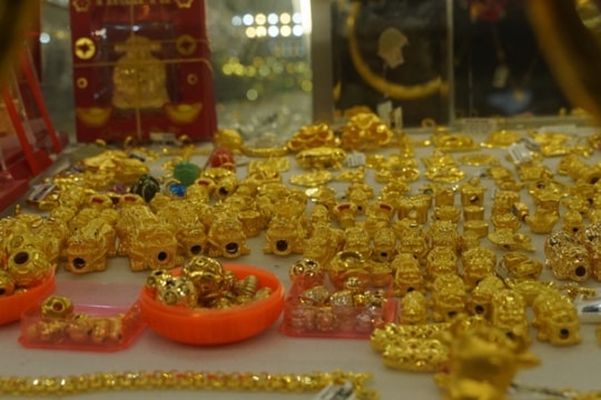 Giá vàng hôm nay 24/6/2025: Hụt hơi trước căng thẳng Iran-Israel