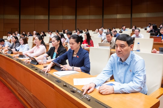 Bổ sung 2 nội dung Chính phủ trình Quốc hội xem xét tại Kỳ họp thứ 9