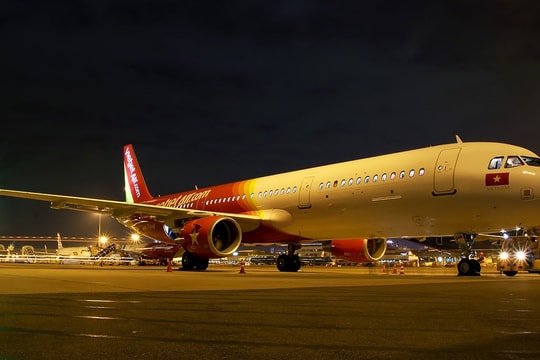 Khai thác các chuyến bay đêm tại cảng hàng không Phù Cát
