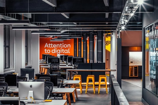 Thị trường văn phòng tái cấu trúc: Doanh nghiệp trả tiền cho trải nghiệm, không còn vì diện tích